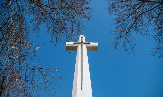 Politicians React to Escalating Tensions with Iran