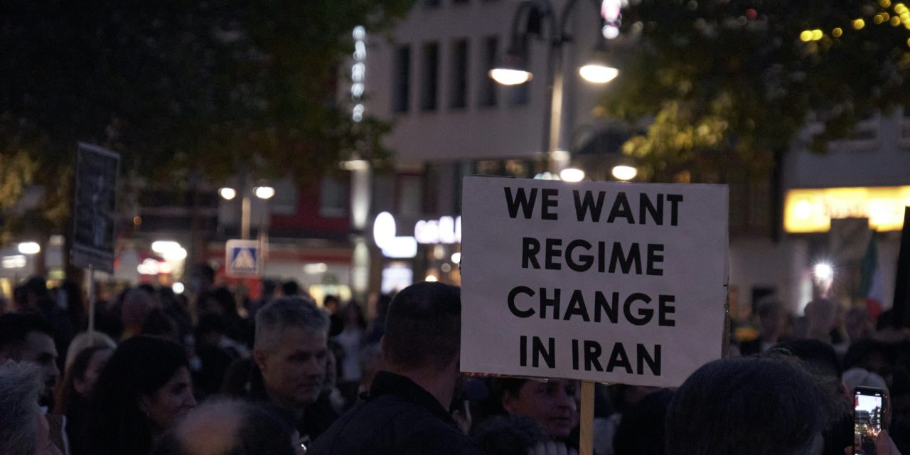 Democrats React to Iran War: Concerns and Calls for Diplomacy
