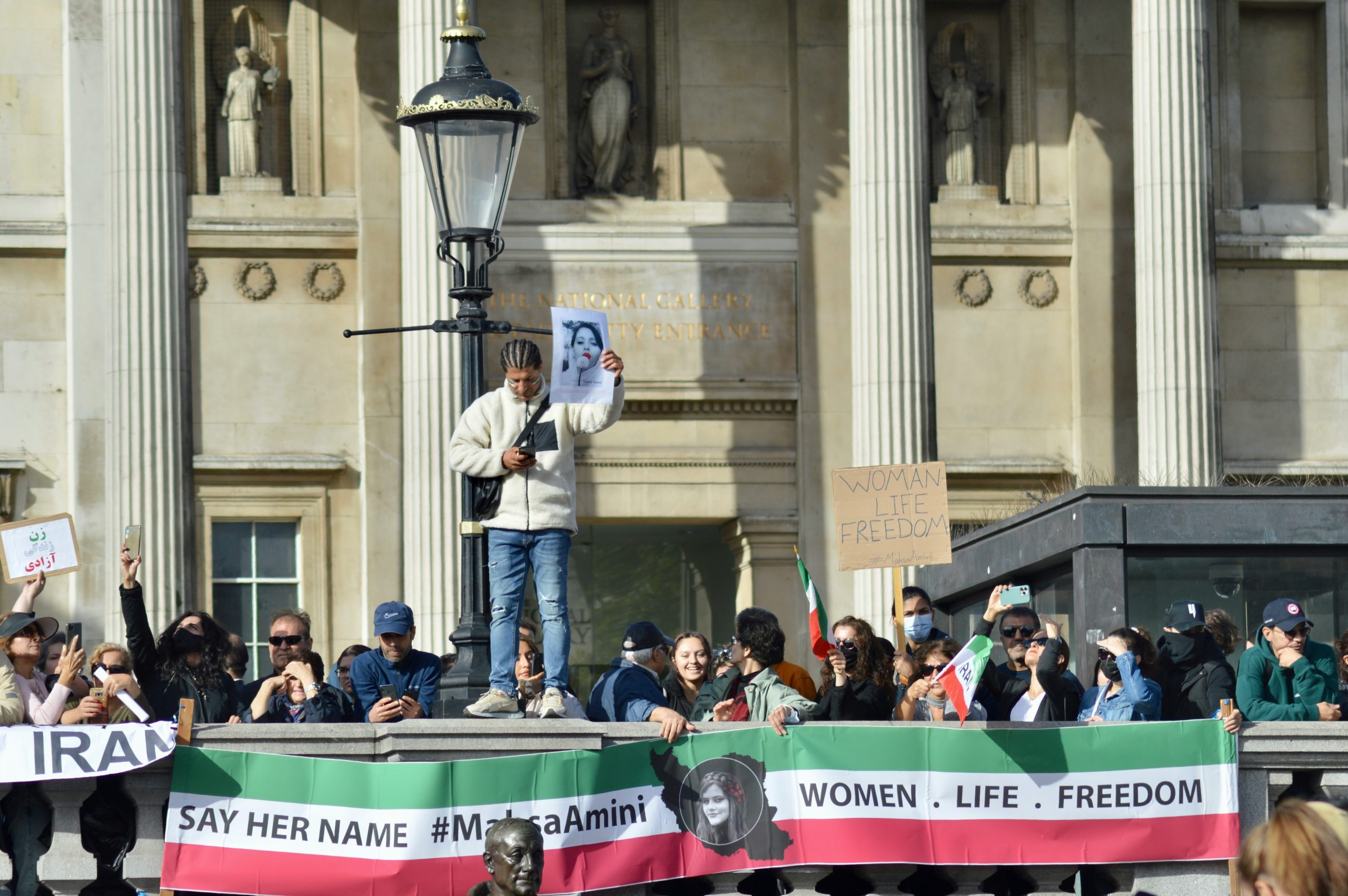 Escalating Tensions: Trump’s Iran Policy