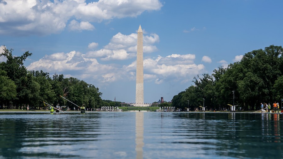 Trump Claims Multiple Arrests at Lincoln Memorial Reflecting Pool