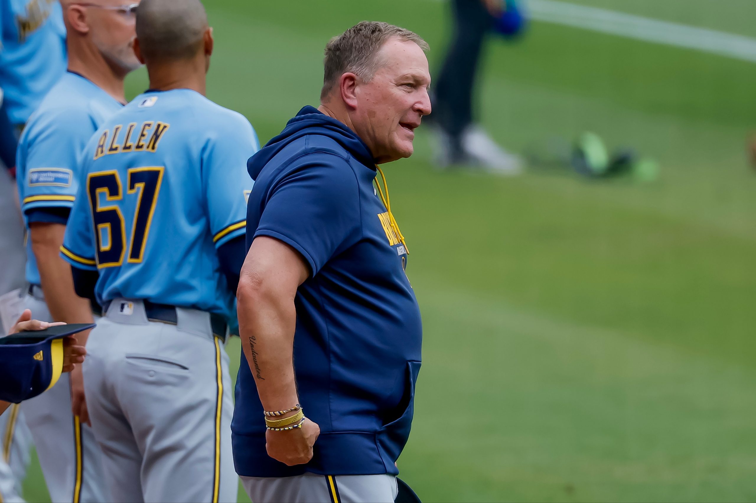 Brewers’ Pat Murphy to Undergo Surgery