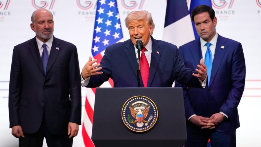 Poll: Many Americans Favor MOU for Iran