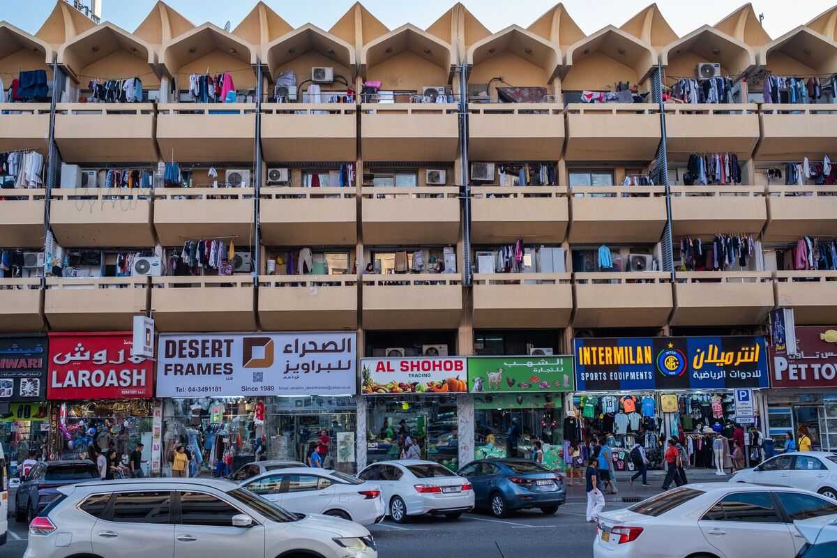 Iran Conflict Threatens Gulf Remittances