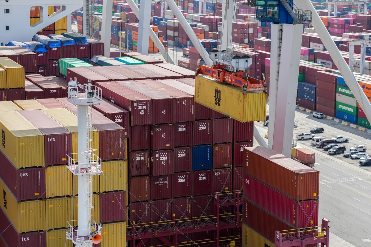 China Raises Alarm on Supply Chain Fragmentation