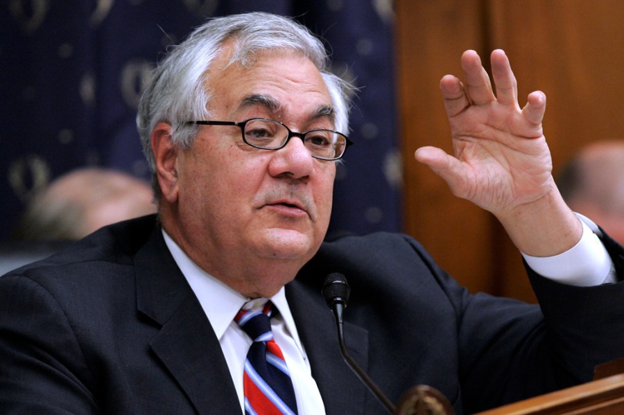 Barney Frank’s Crucial Midterm Advice for Democrats
