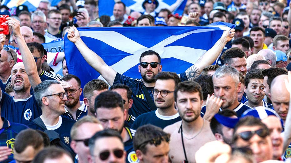 Scottish Fans Empty Plane Beer Stock Before World Cup Match