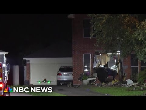 Tesla Crash Under Federal Investigation Due to Driver Assist