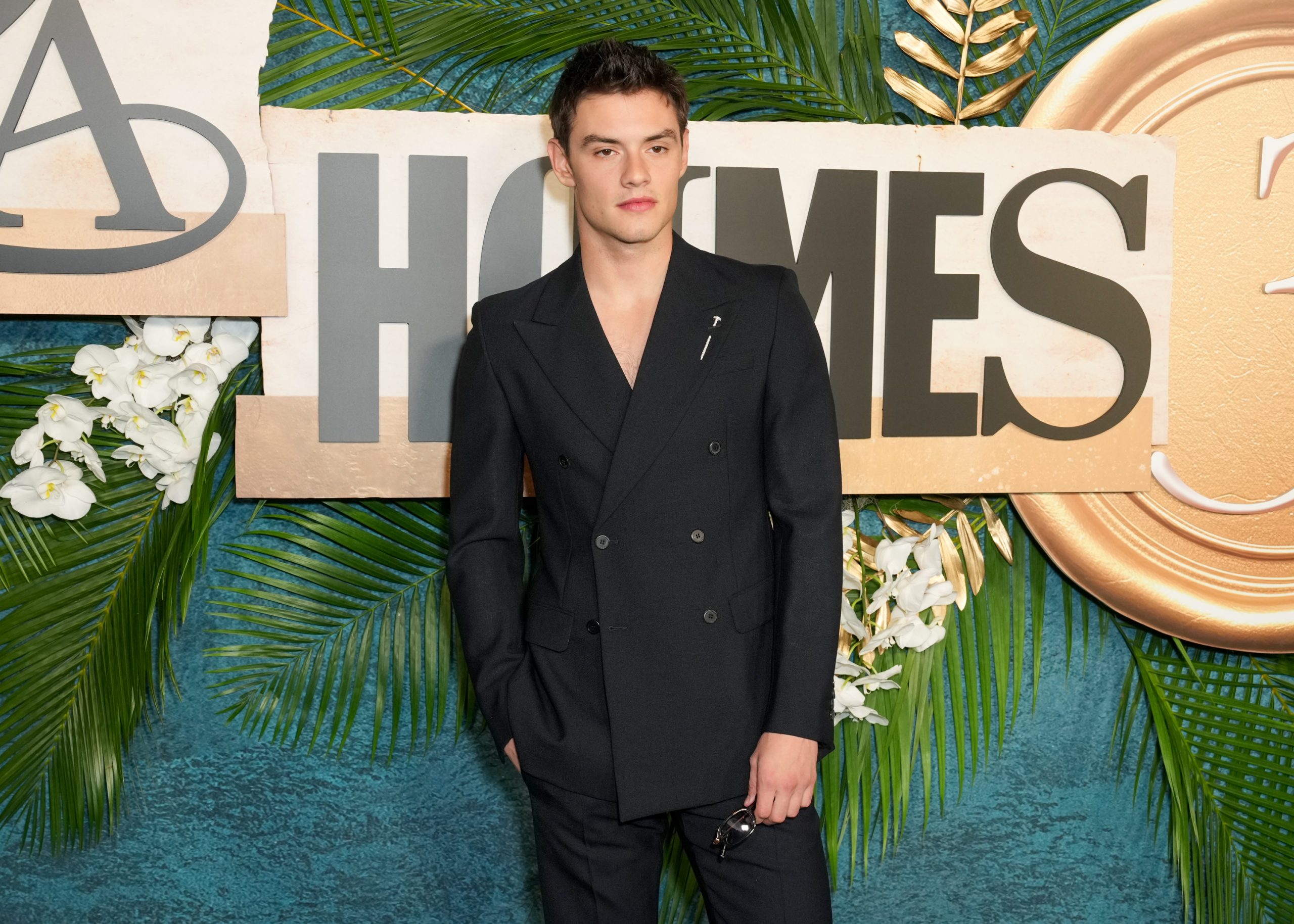 Louis Partridge Discusses Possible Bond Role