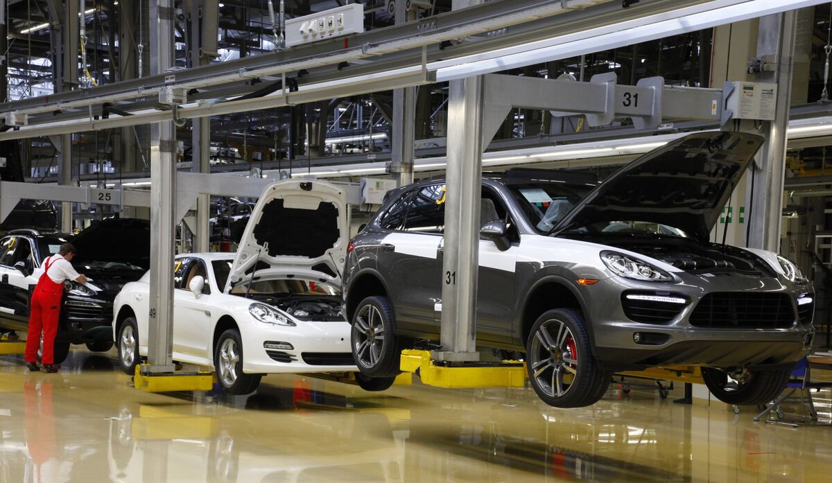 Porsche to Move Cayenne Production to Leipzig