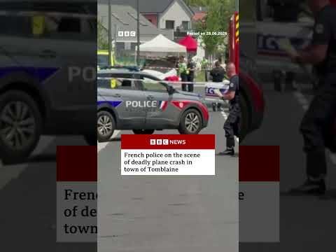 Plane Crash in France Kills 11 Skydivers