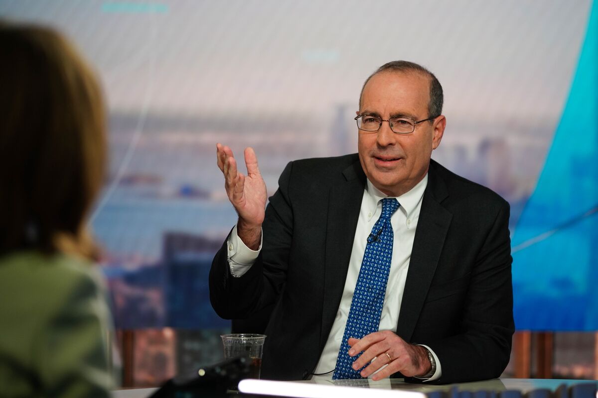 Barkin Warns of High Inflation Amid Signs of Relief