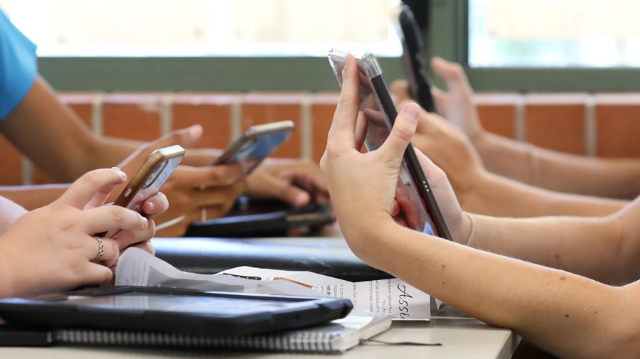 Social Media Risks Turning into Child Pornography Market