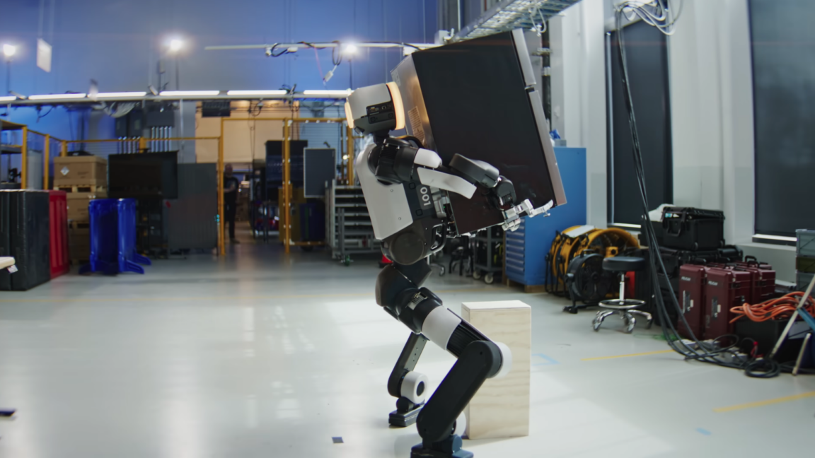 South Korea Invests $1T in Memory Chips and Robots