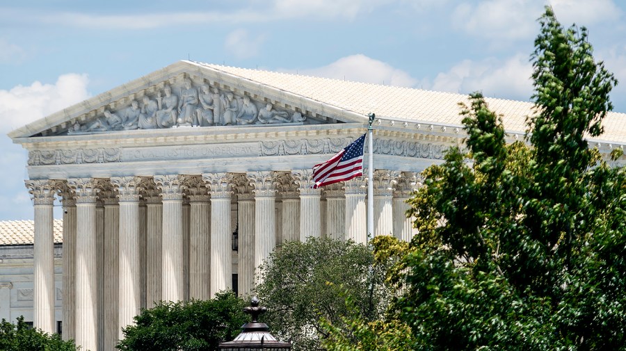 Supreme Court Defeats Trump on Birthright Citizenship