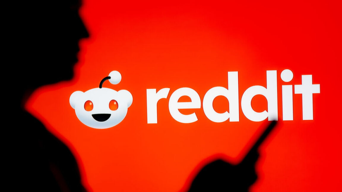 Reddit Mandates Login for Old Site Access