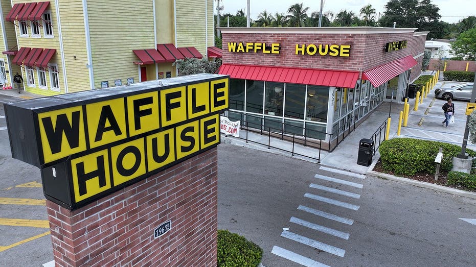 World Cup Fans Embrace American Culture and Comfort Food
