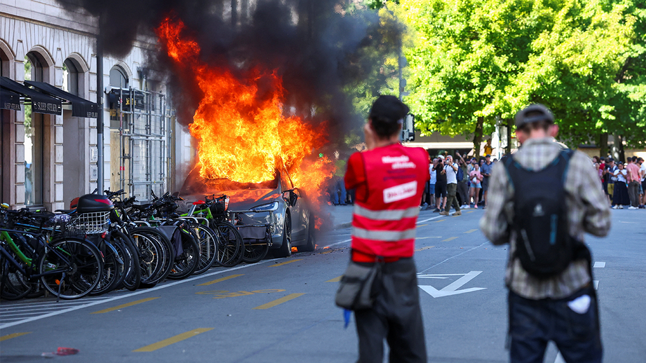 Violent Anti-G7 Protests in Geneva