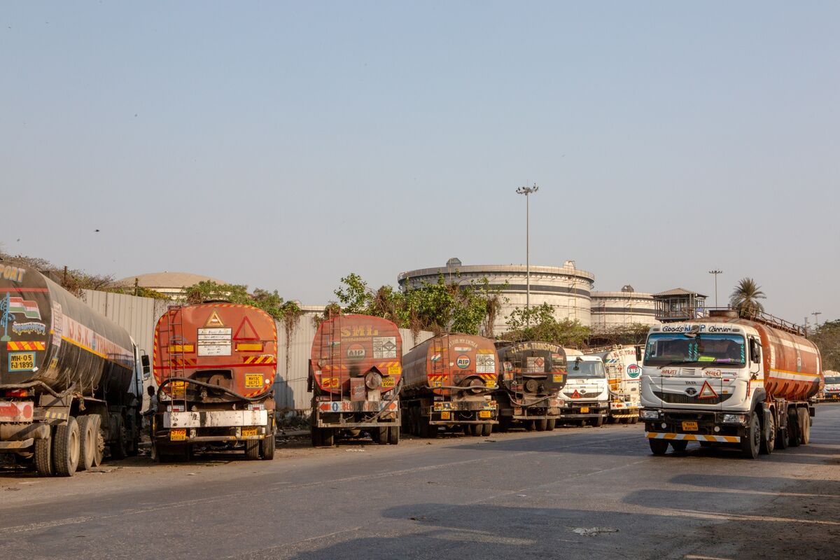 India Enters Crisis Mode Amid Rising Fuel Costs
