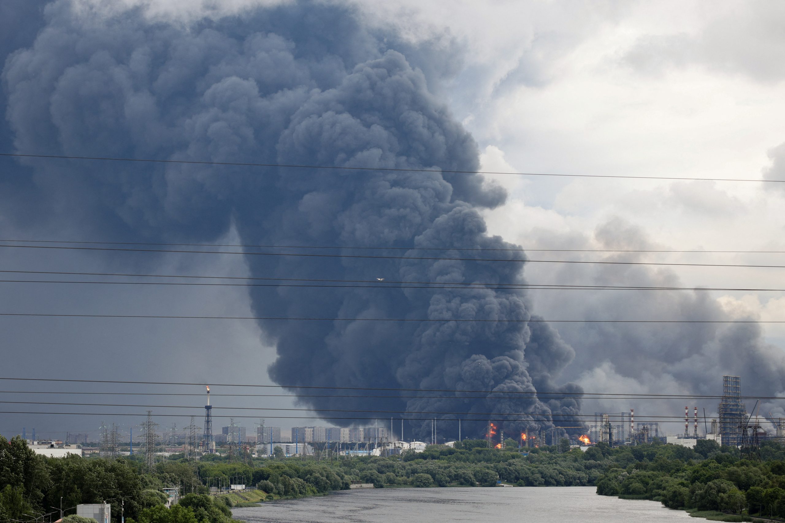 Ukraine Strikes Moscow Refinery in Drone Attack