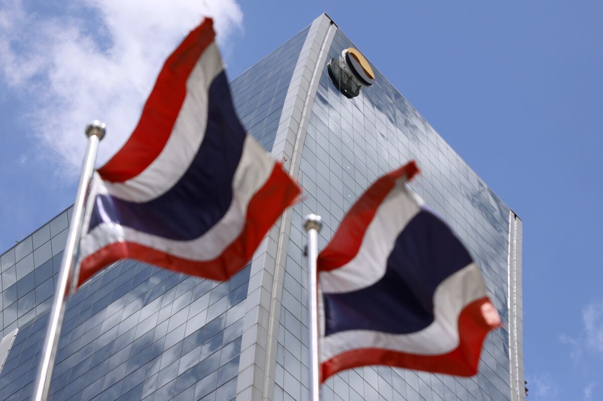 Thailand Attracts Capital Inflows Amid Indonesia’s Outflows