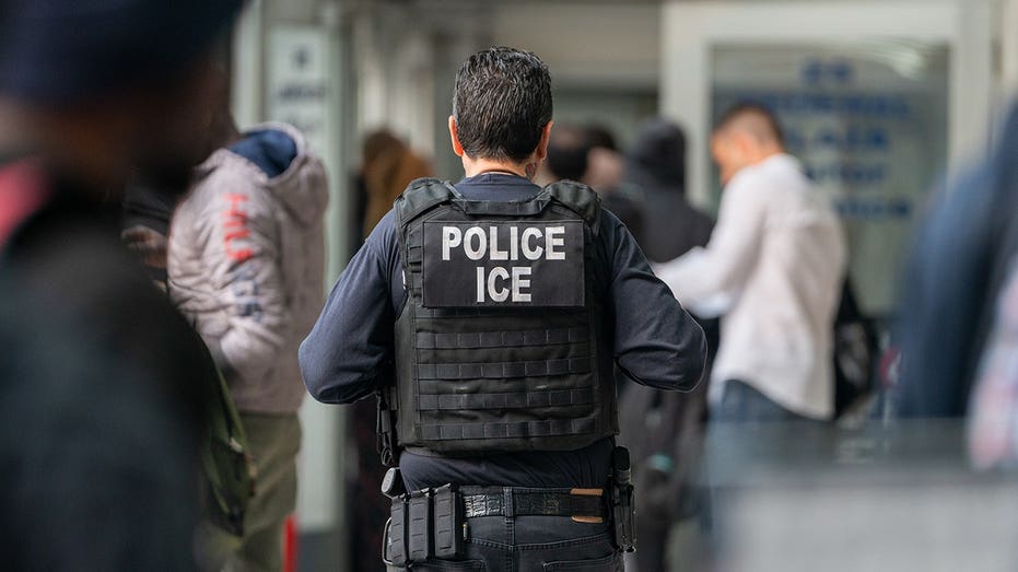 Judge Orders ICE to Free Mosque Leader over Free Speech