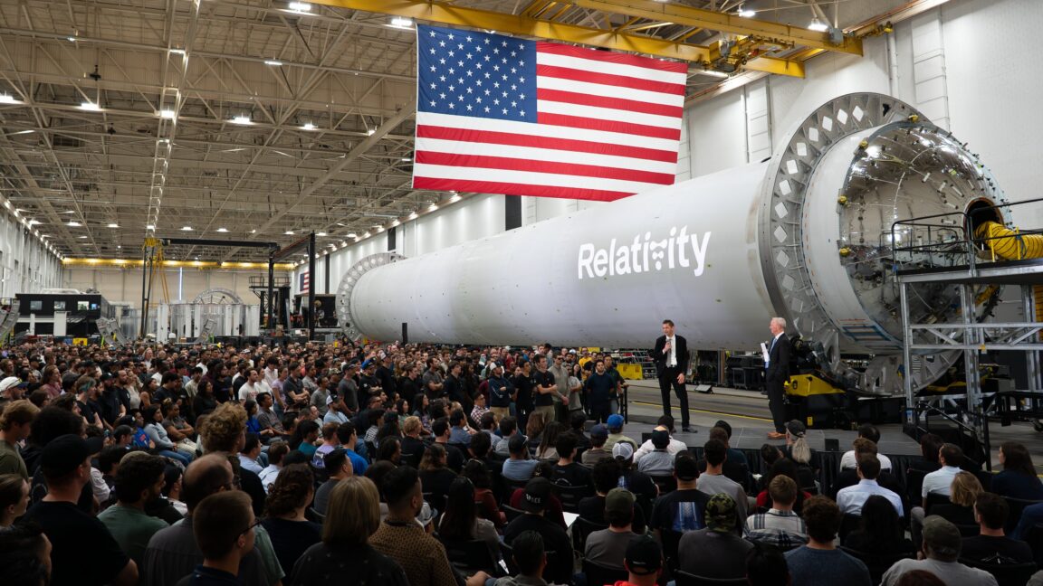 Blue Origin Launch Pad Rebuild; Relativity’s Mars Mission