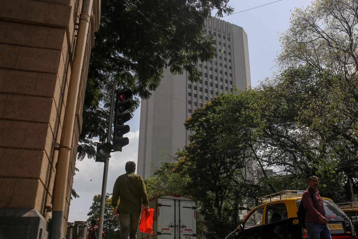 Indian Insurers Ask for Wider Use of Swaps to Hedge Rate Risks