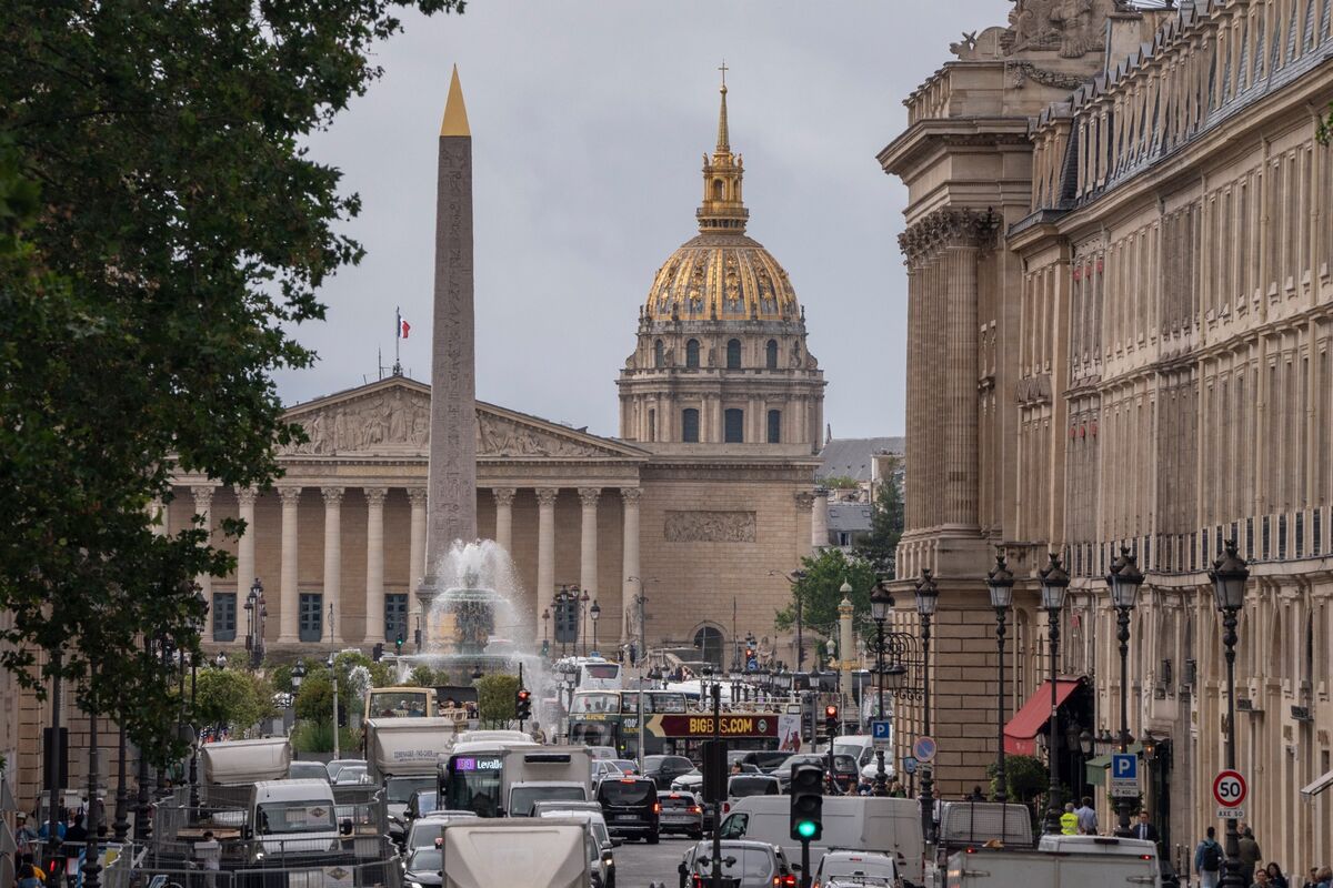 France Cuts 2026 GDP Forecast Due to Budget Delay, Iran Conflict