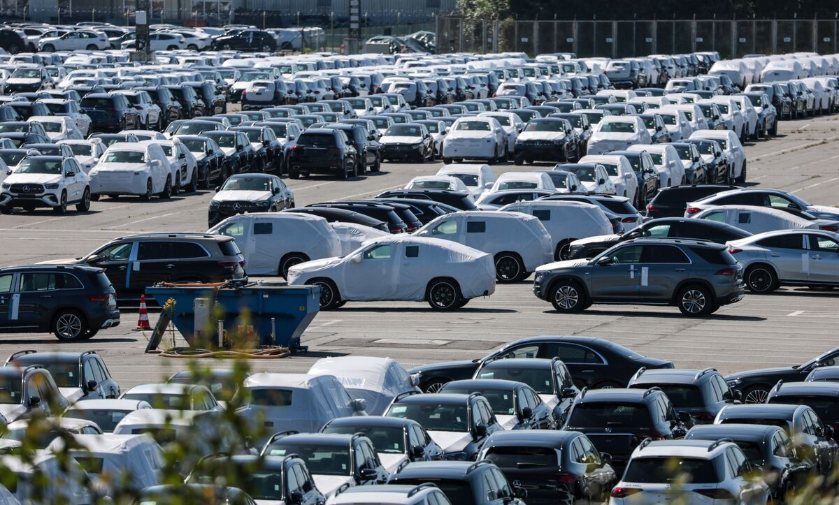 German Exports Unexpectedly Increase as US Sales Rebound
