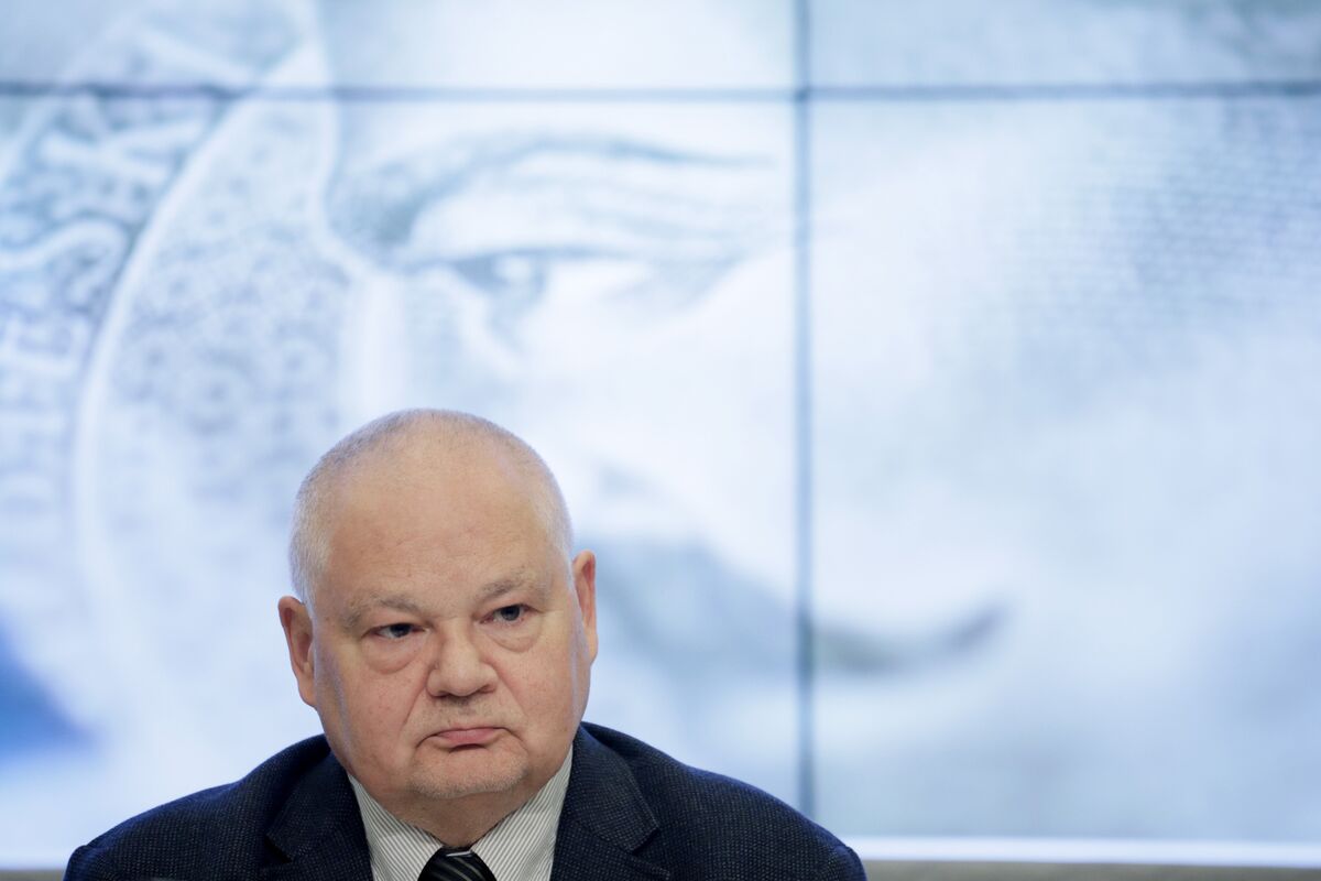 Poland Bought 82 Tons of Gold This Year, Central Banker Says