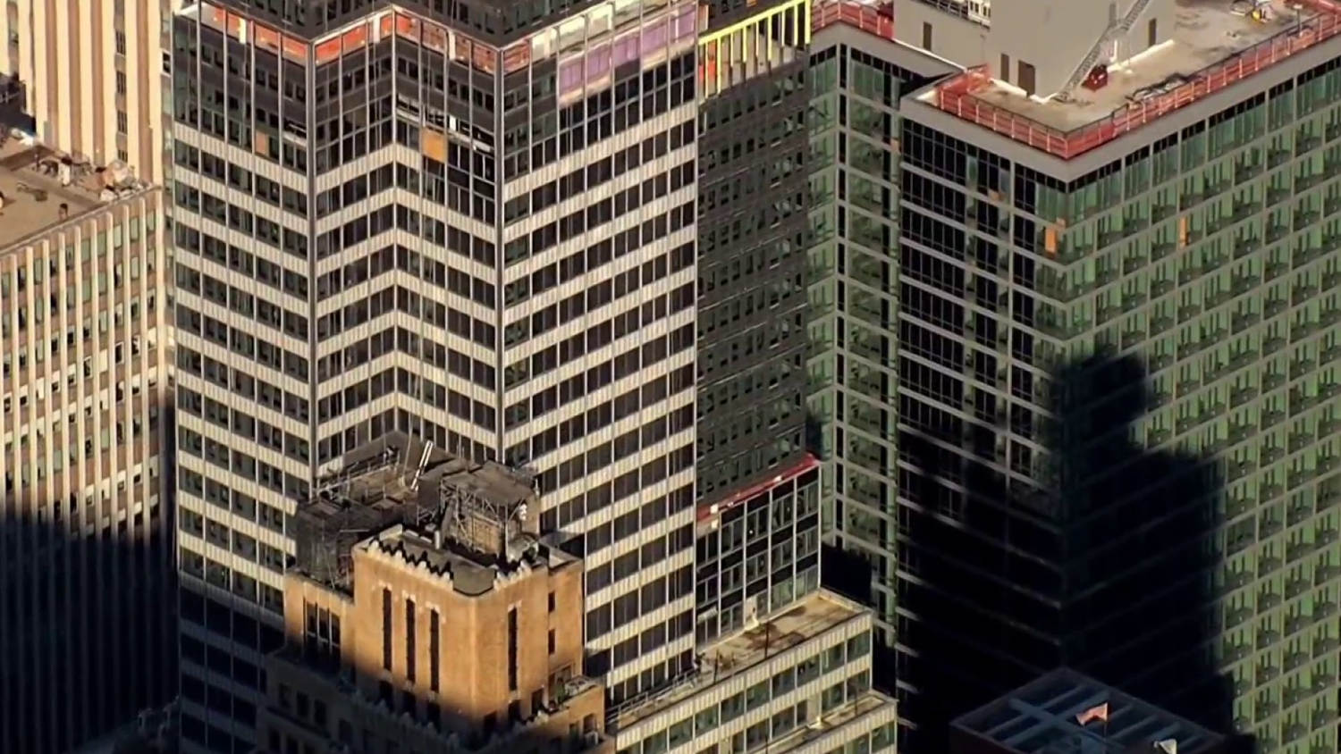 Questions about what caused beams in Manhattan building to buckle