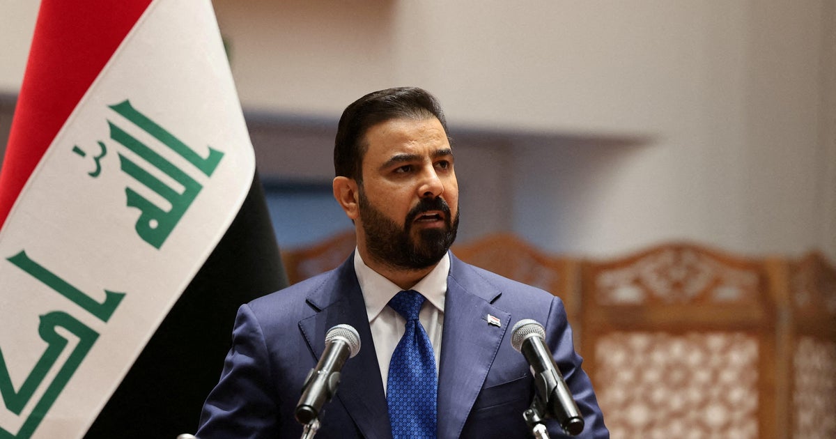 Iraq seizes mounds of gold and millions in cash in corruption crackdown
