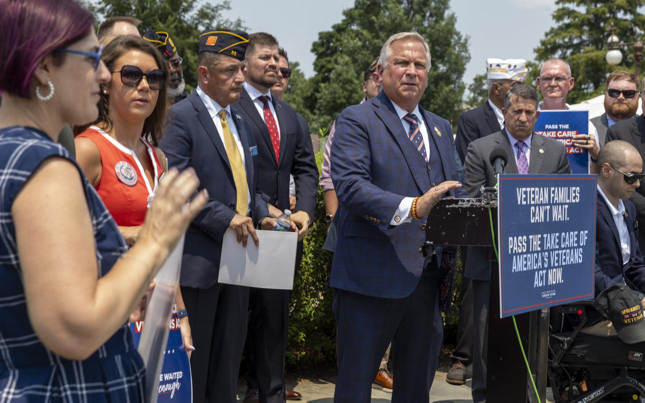 Major veterans package edges closer to a House vote