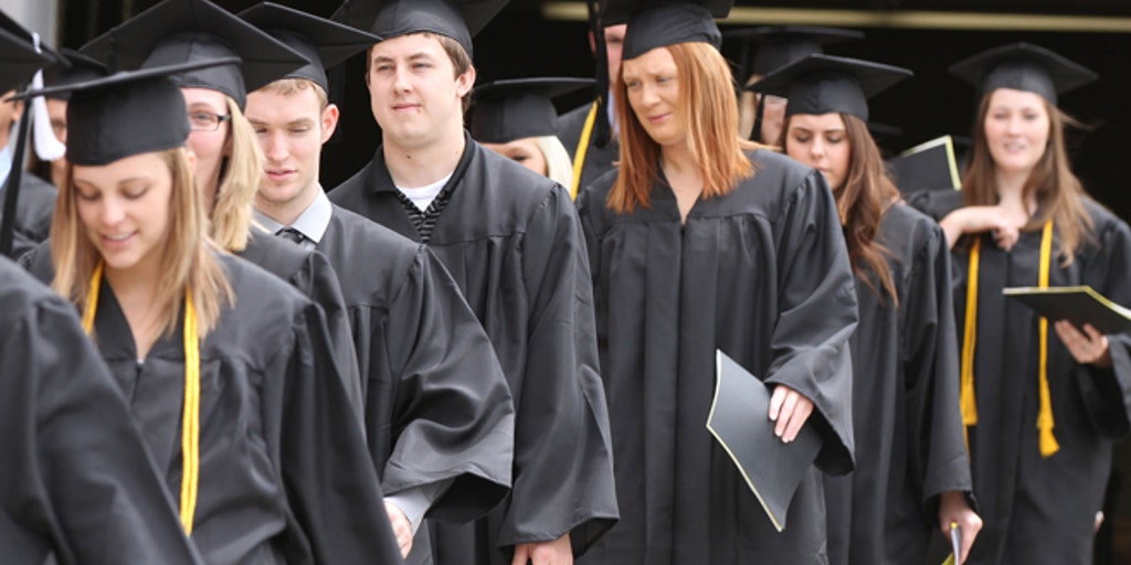 Confidence in higher education slips after brief recovery, Gallup poll finds