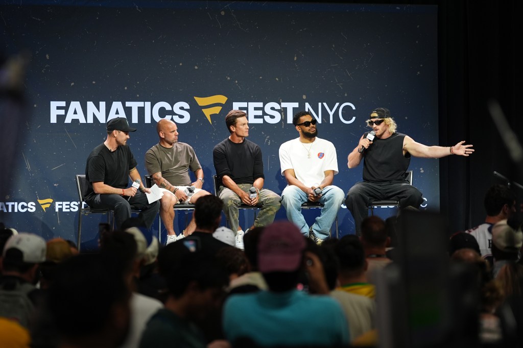 Tom Brady Slaps Logan Paul at Fanatic Fest, Calls Him a ‘Dork’ and ‘Nerd’ on X