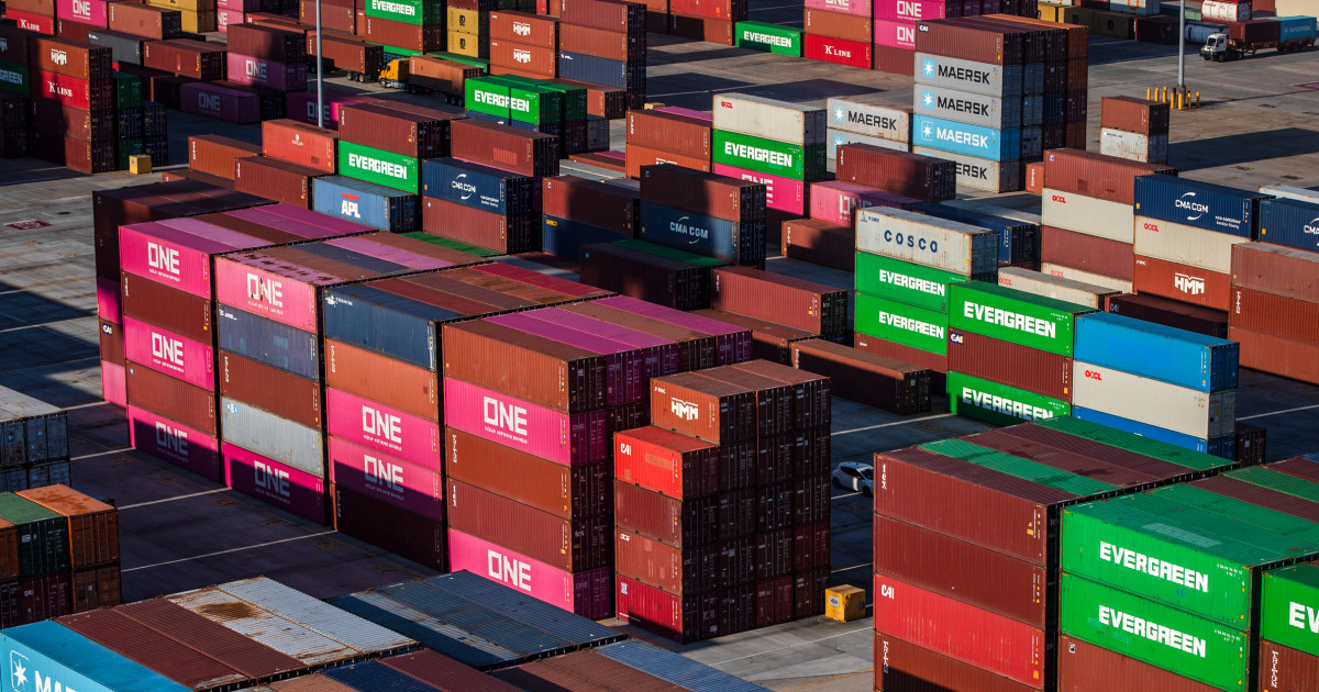 U.S. sets tariffs at 10% to 12.5% on 60 countries to replace expiring tariffs