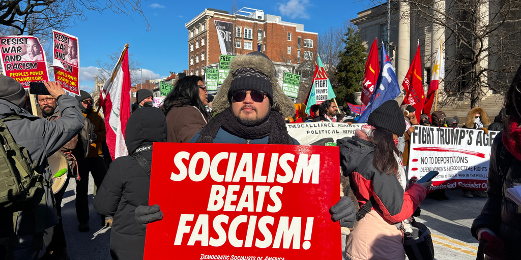DSA co-chair embraces abolishing Senate, ICE, borders as Democratic infighting escalates