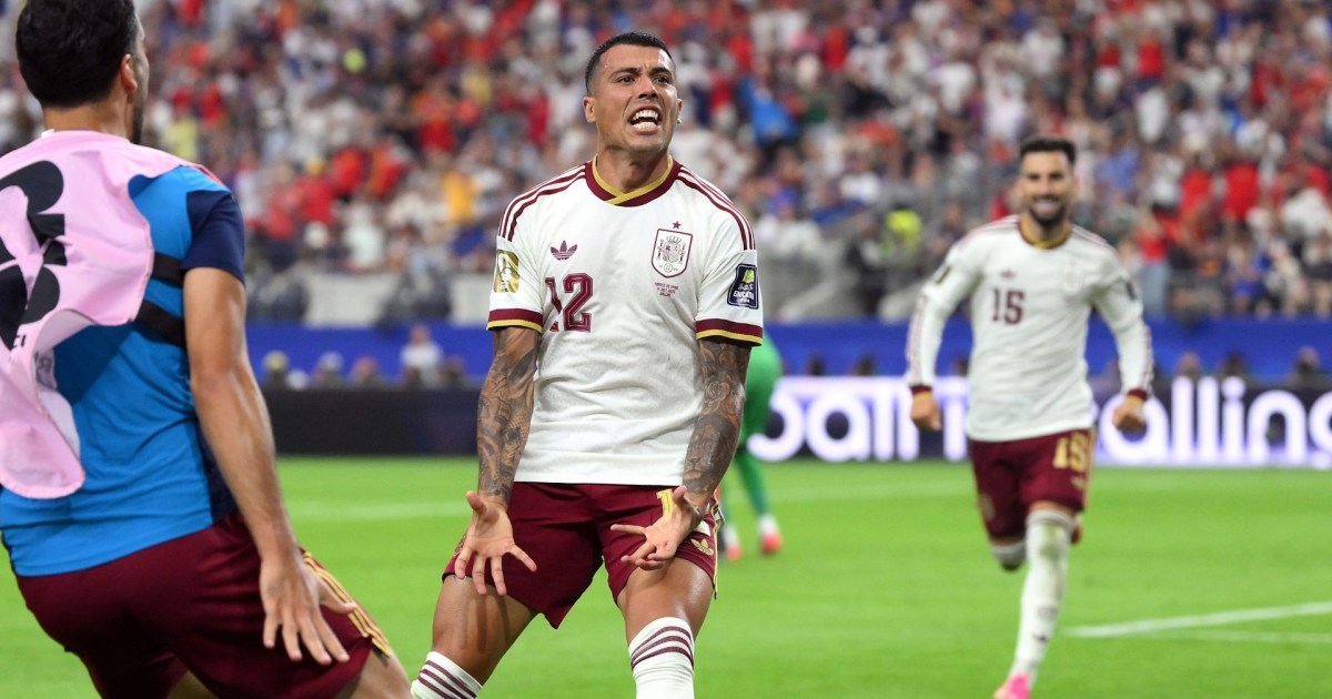 Pedro Porro define como crack para el 0-2 de España sobre Francia