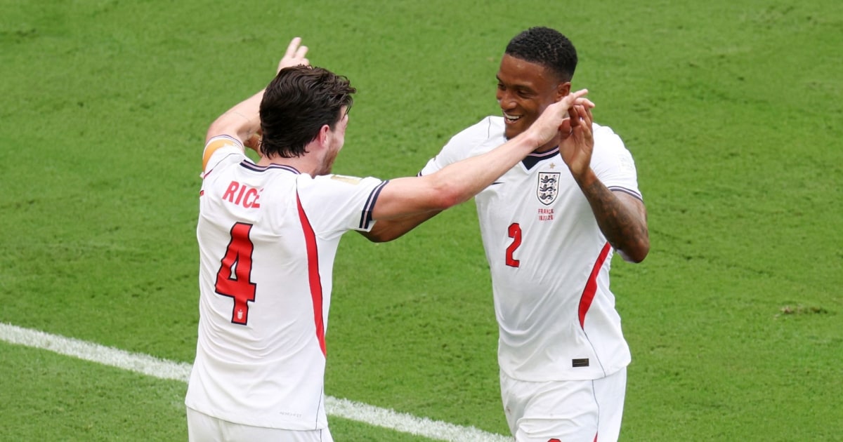 Gol de Ezri Konsa para el 0-2 de Inglaterra sobre Francia
