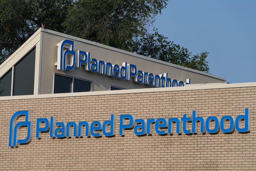 Anti-abortion leaders furious after Planned Parenthood defunding expires