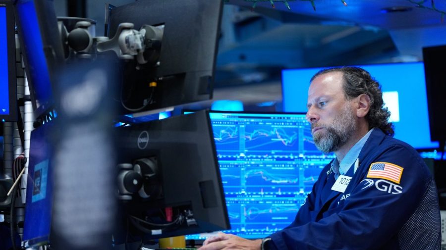 Economic pessimism eases slightly: Gallup