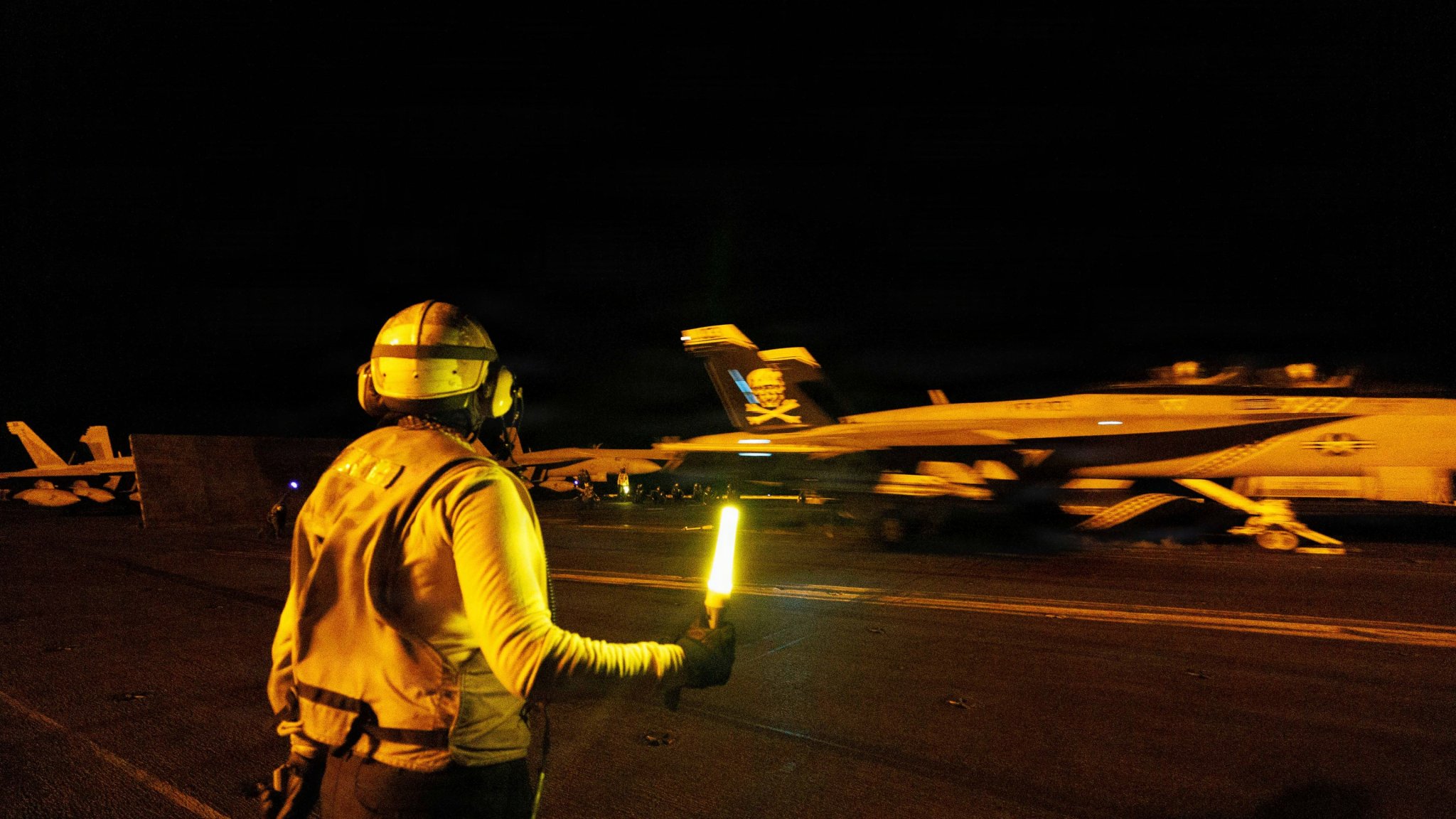 US hits more than 100 sites in Iran, Tehran targets Gulf bases