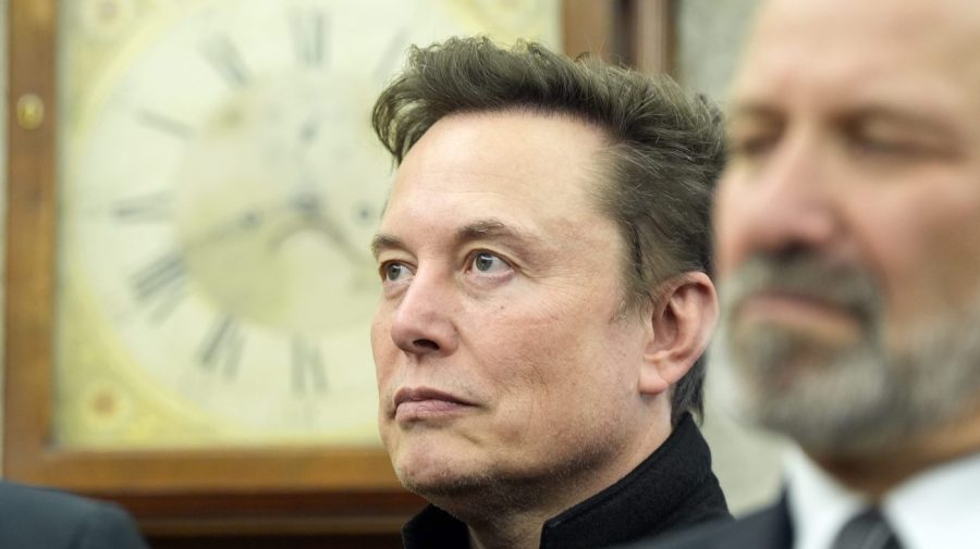 Elon Musk's $1M Wisconsin voter giveaway likely was illegal, panel finds