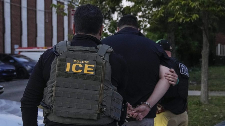 DOJ sues Milwaukee over mask ban for federal agents