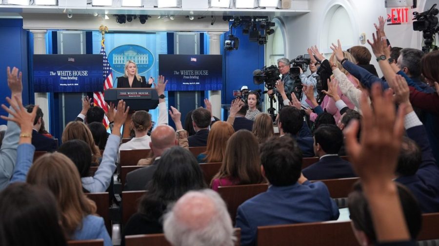 Watch live: Leavitt holds White House briefing ahead of Trump primetime address