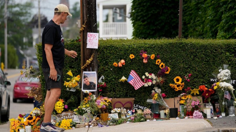 ICE roars back into spotlight in tumultuous Maine Senate race after fatal shooting 