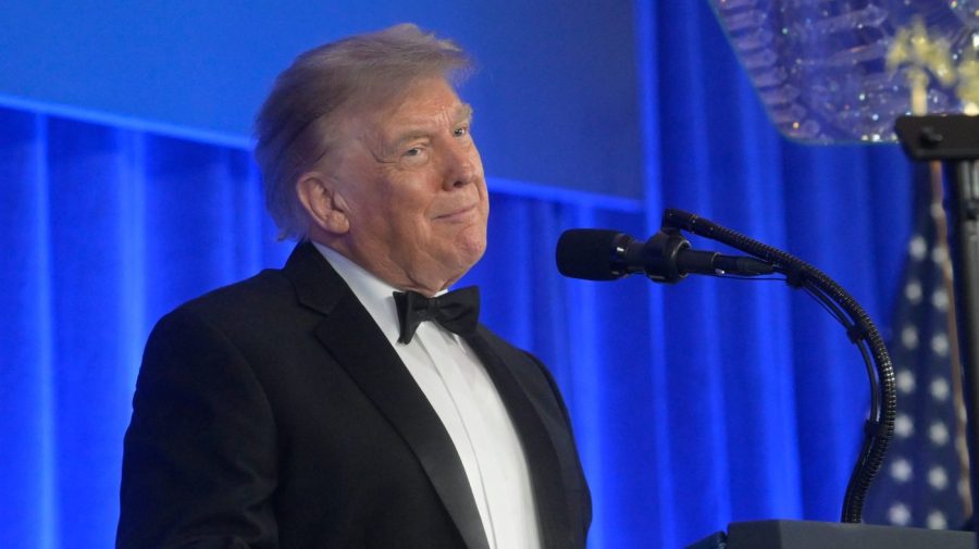 Live updates: US, Iran back off attacks; Trump heads to Michigan to tout manufacturing