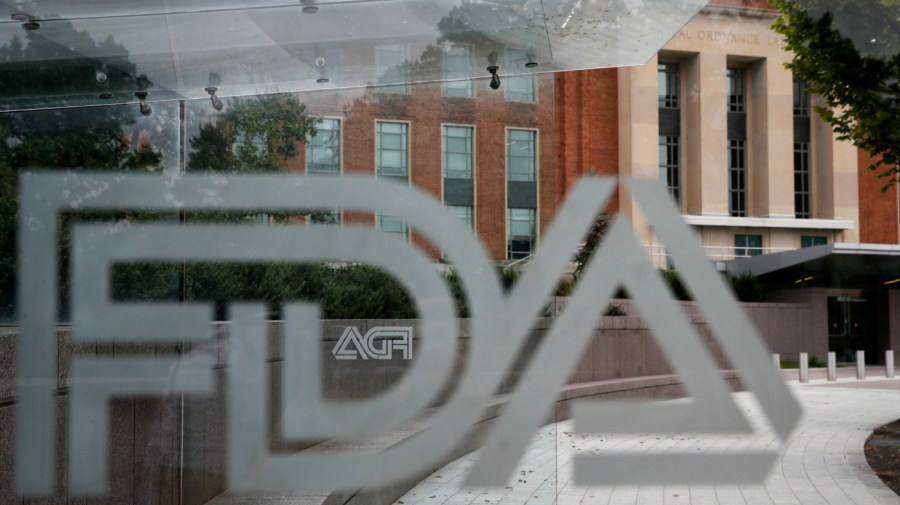 Congress should reconsider the independent commission model