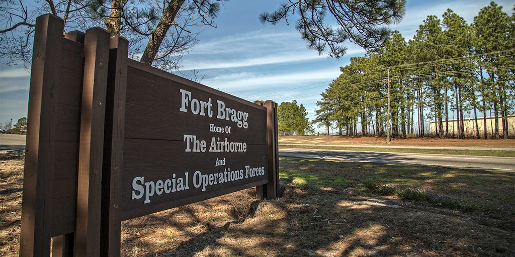 House narrowly backs allowing troops, Pentagon workers to carry personal guns on military bases