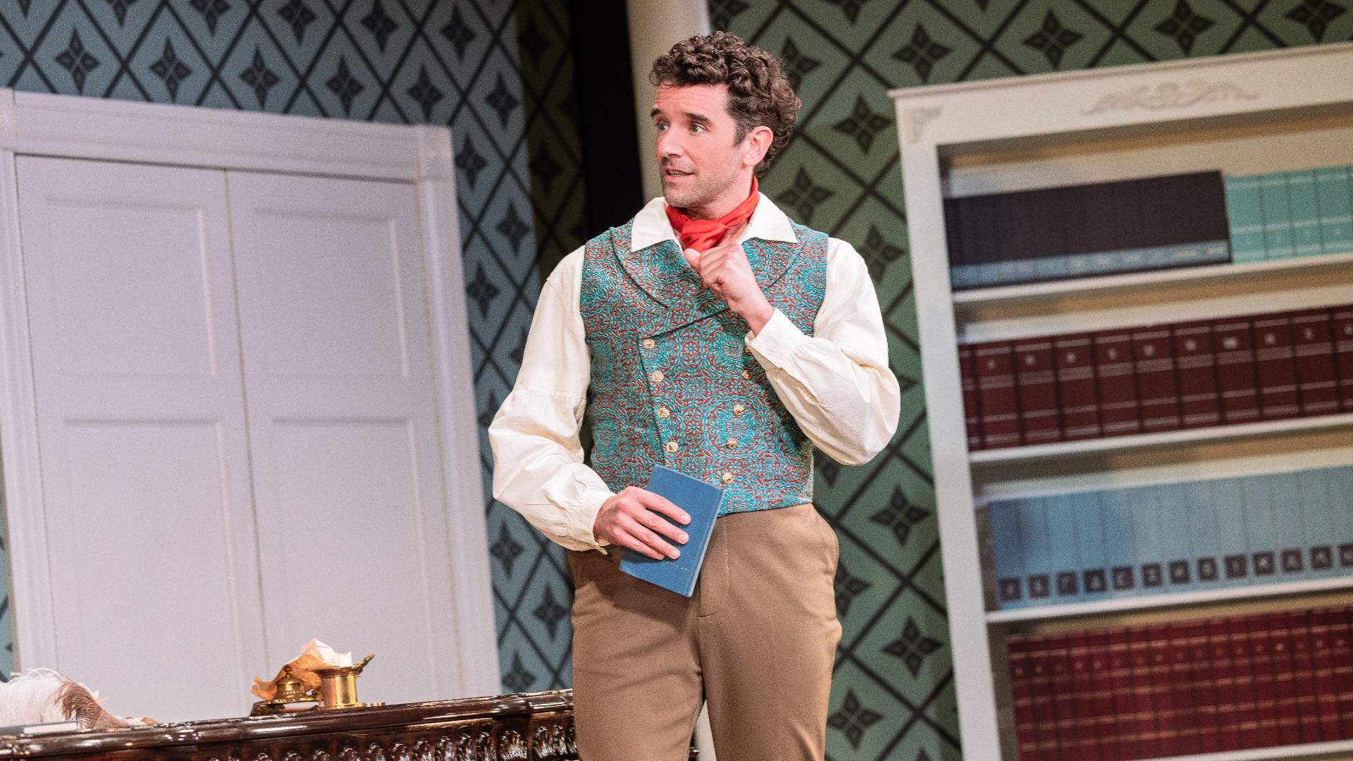 Michael Urie to Join Cole Escola in West End Run of ‘Oh, Mary!’